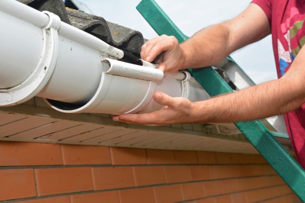 Cost of Large Gutter Repair in Belleville